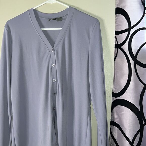 Chandler Hill lilac, lightweight button up cardigan size large - Picture 2 of 7